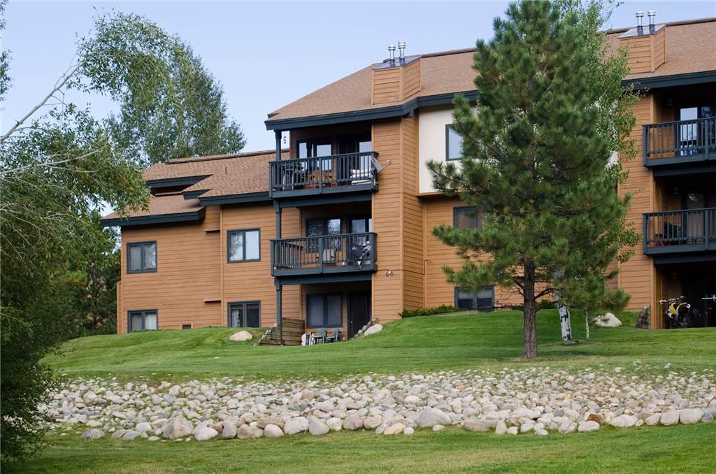 The Pines Condominiums 斯廷博特斯普林斯 外观 照片